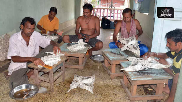 361636-chandi-medha-cuttack-odisha-silver-work-durga-puja-festival-navratri-4